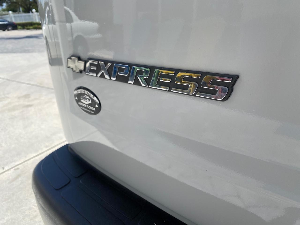 2013 Chevrolet Express Cargo Van LOW MILES 30,273 1 OWNER Pompano Beach FL