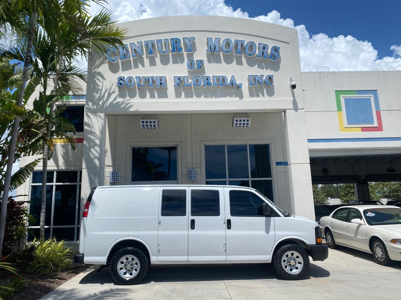 2013 Chevrolet Express Cargo Van LOW MILES 30,273 1 OWNER Pompano Beach FL
