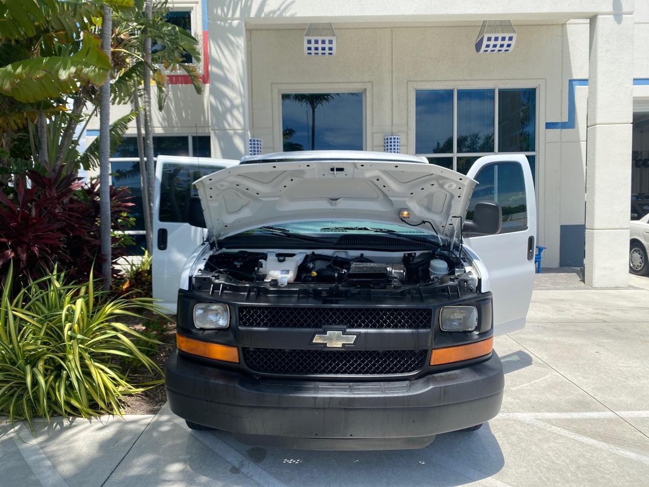 2013 Chevrolet Express Cargo Van LOW MILES 30,273 1 OWNER Pompano Beach FL
