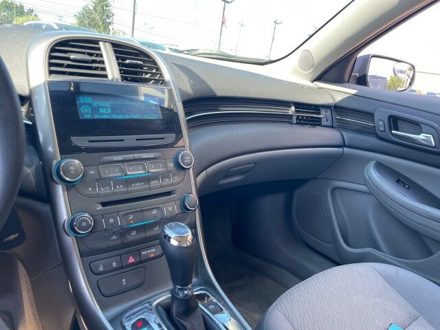 2013 Chevrolet Malibu LS Cleveland OH