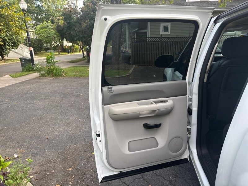 2013 Chevrolet Silverado 1500 4x4 Crew Cab Arlington VA