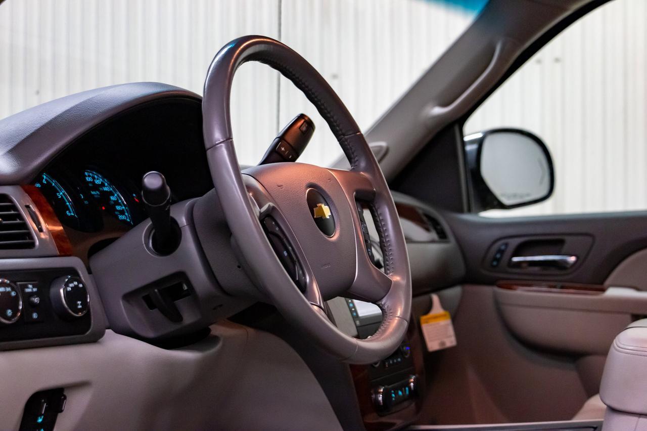 2013 Chevrolet Silverado 1500 4x4 Crew Cab LTZ Leather Roof Nav Red Deer AB