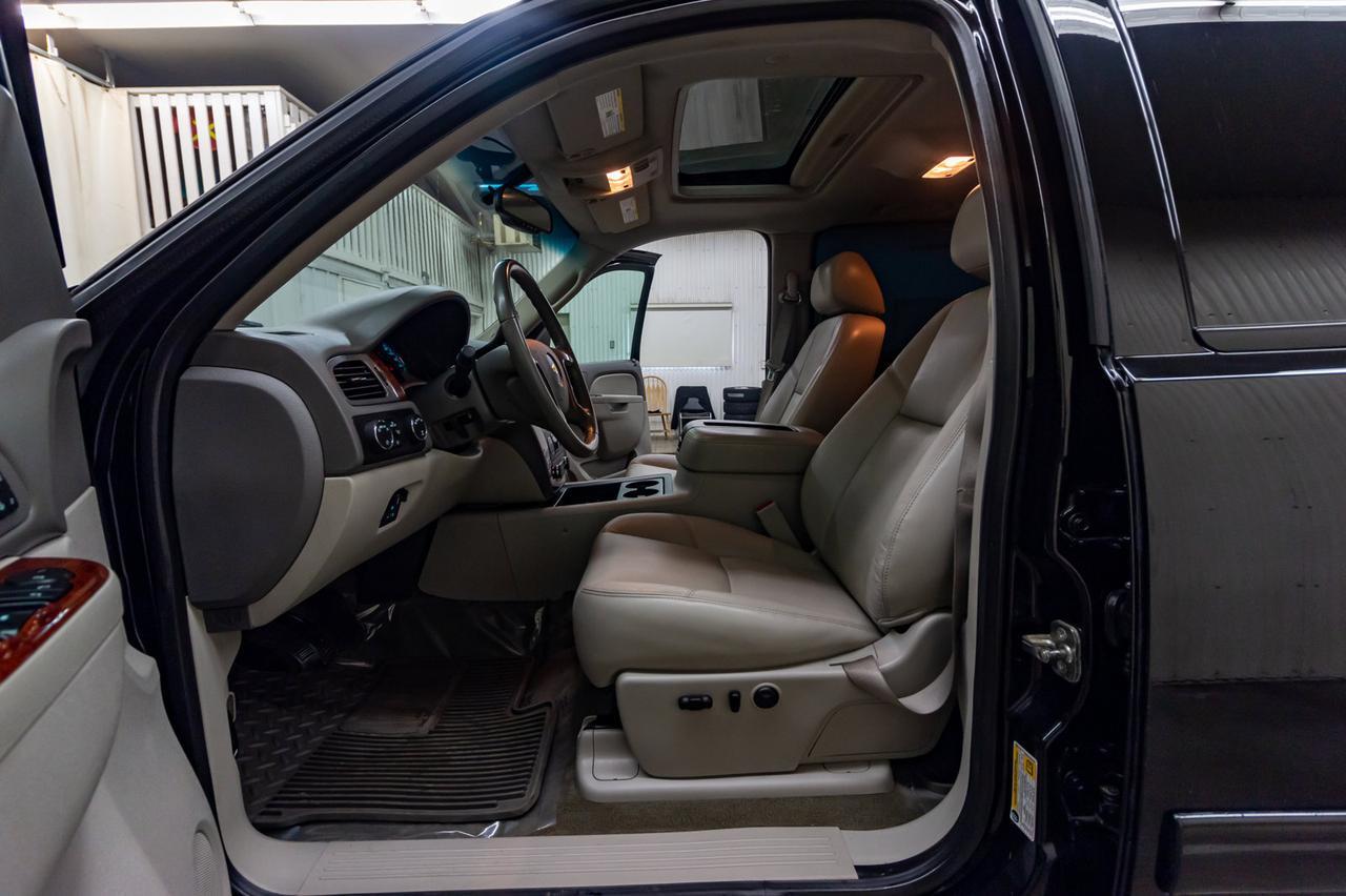 2013 Chevrolet Silverado 1500 4x4 Crew Cab LTZ Leather Roof Nav Red Deer AB