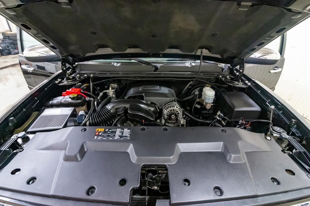 2013 Chevrolet Silverado 1500 4x4 Crew Cab LTZ Leather Roof Nav Red Deer AB