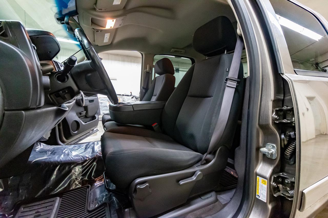 2013 Chevrolet Silverado 1500 4x4 Crew Cab SLE Red Deer AB