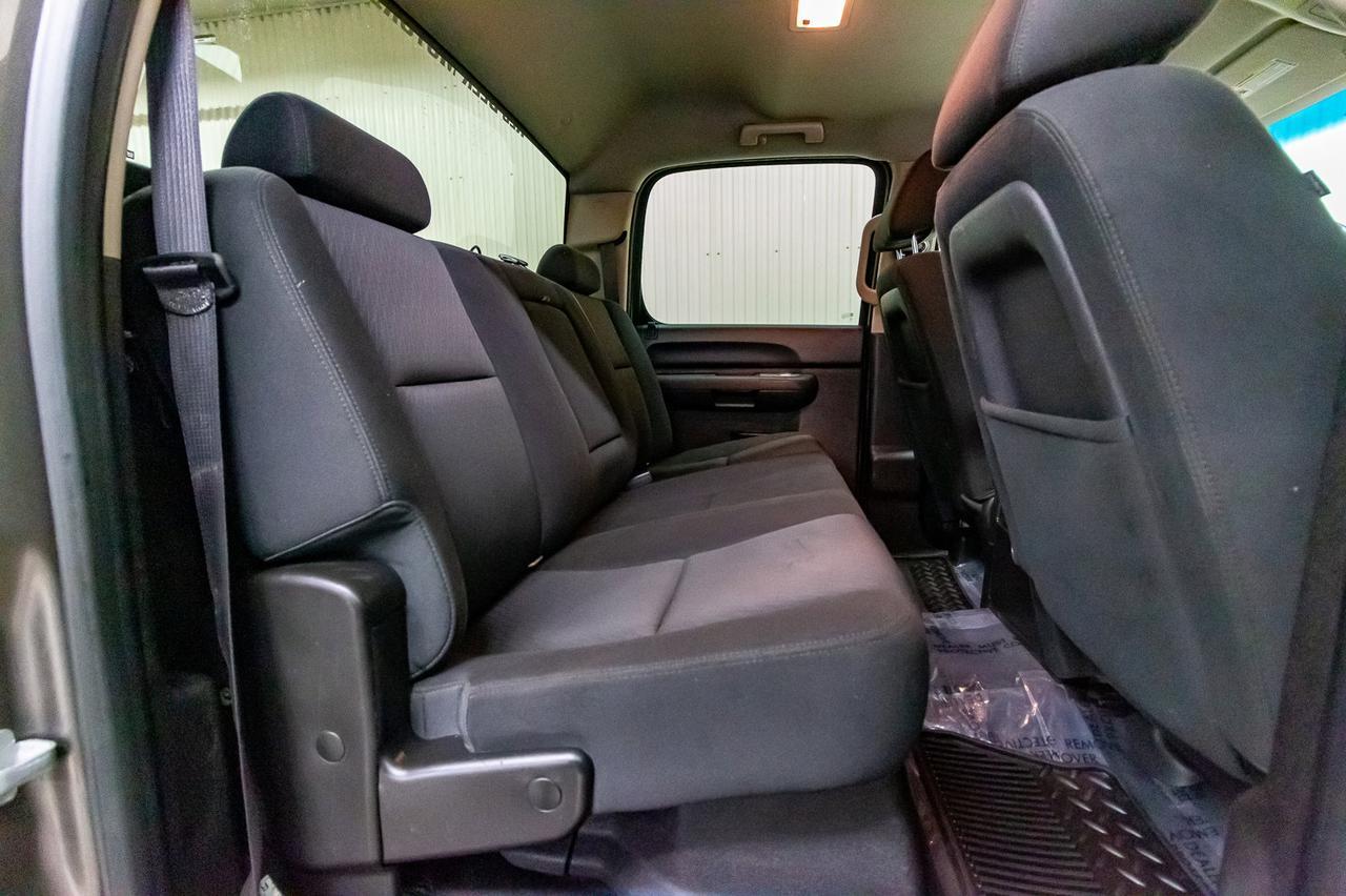 2013 Chevrolet Silverado 1500 4x4 Crew Cab SLE Red Deer AB