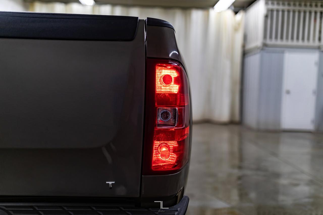 2013 Chevrolet Silverado 1500 4x4 Ext Cab LT Longbox Red Deer AB