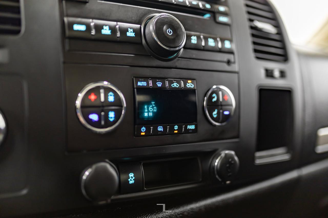 2013 Chevrolet Silverado 1500 4x4 Ext Cab LT Longbox Red Deer AB