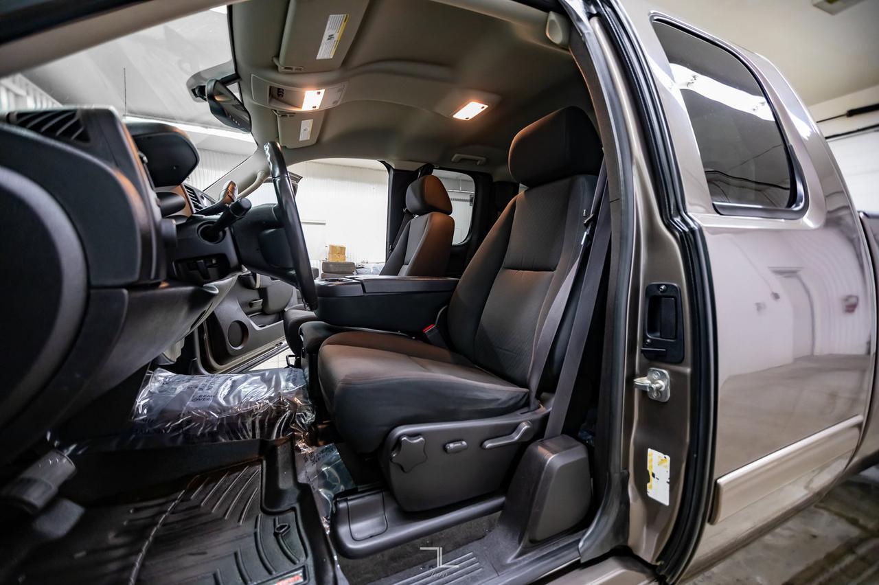 2013 Chevrolet Silverado 1500 4x4 Ext Cab LT Longbox Red Deer AB