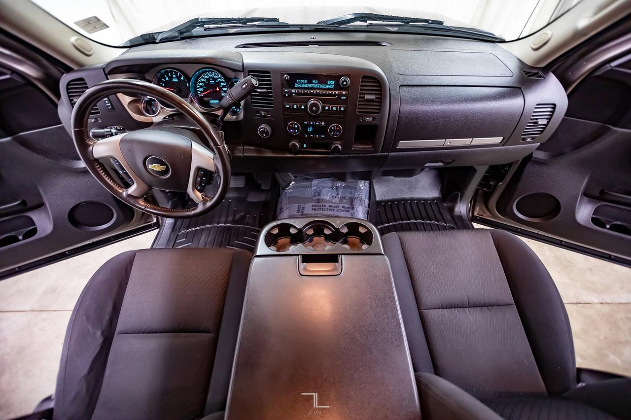 2013 Chevrolet Silverado 1500 4x4 Ext Cab LT Longbox Red Deer AB