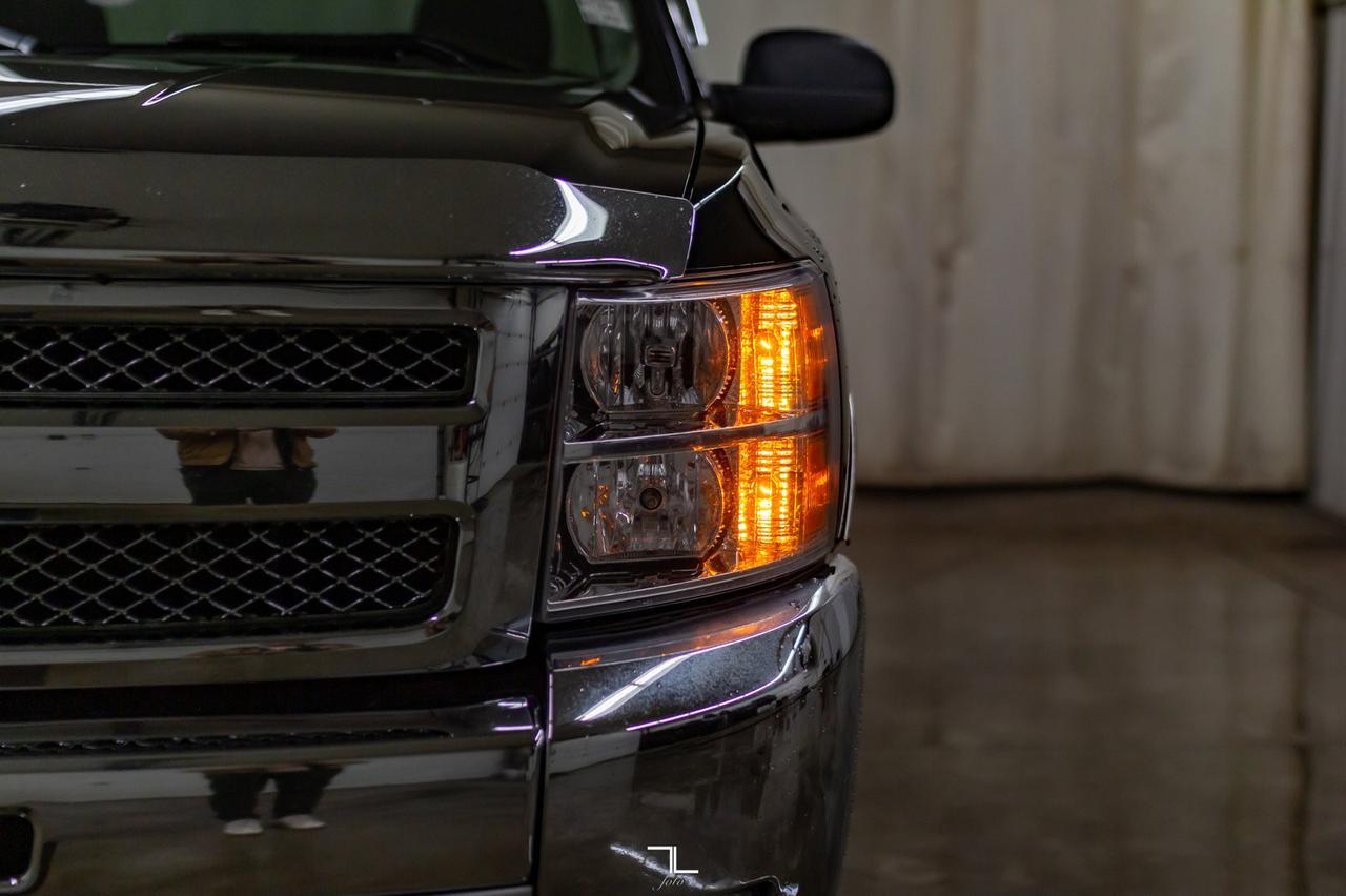 2013 Chevrolet Silverado 1500 4x4 Reg Cab LT Z71 Short Box Red Deer AB