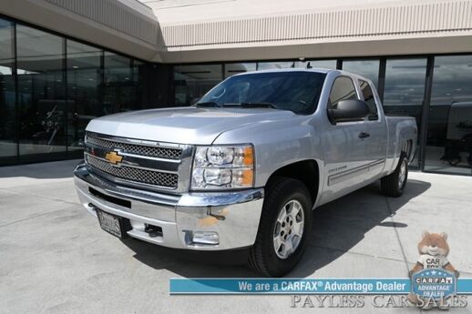 2013 Chevrolet Silverado 1500 LT / 4X4 / Z71 / Ext'd Cab / 5.3L V8 / Auto Start / Power Premium Cloth Seats / Seats 6 / Aux Input / Tonnea Cover / Automatic Climate Control / Cruise Control / Tow Pkg / Only 82K Miles Anchorage AK