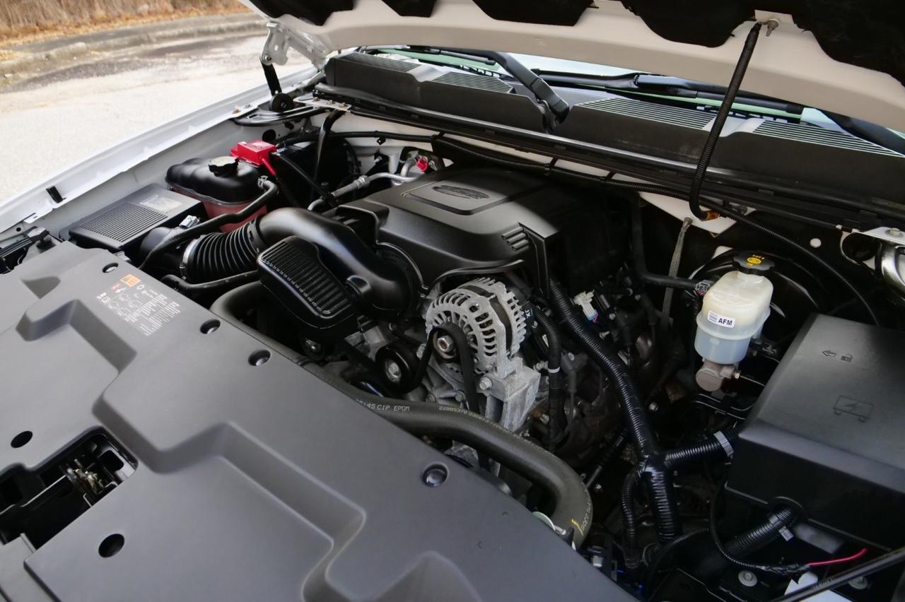 2013 Chevrolet Silverado 1500 Work Truck / 4.8L V8 / Regular Cab! Lincolnton NC