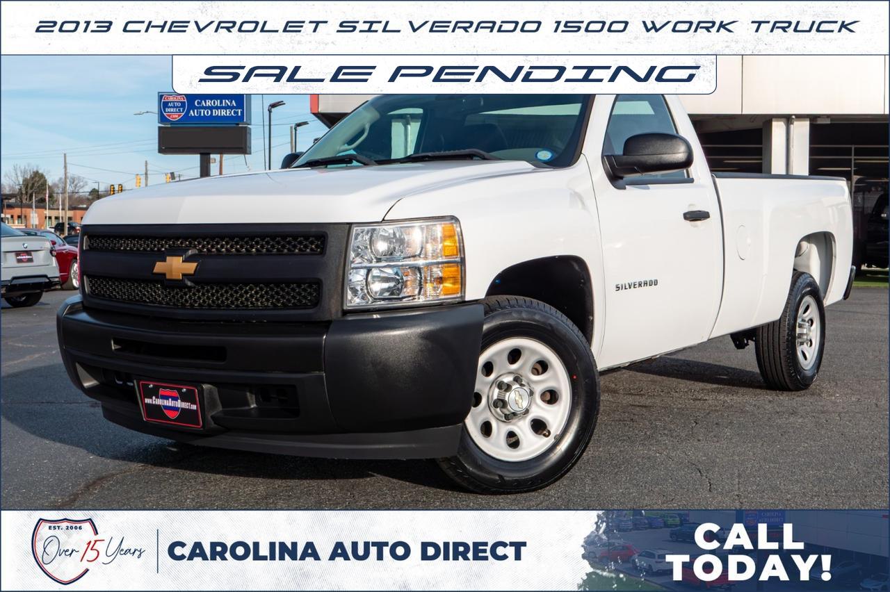 2013 Chevrolet Silverado 1500 Work Truck / 4.8L V8 / Regular Cab!