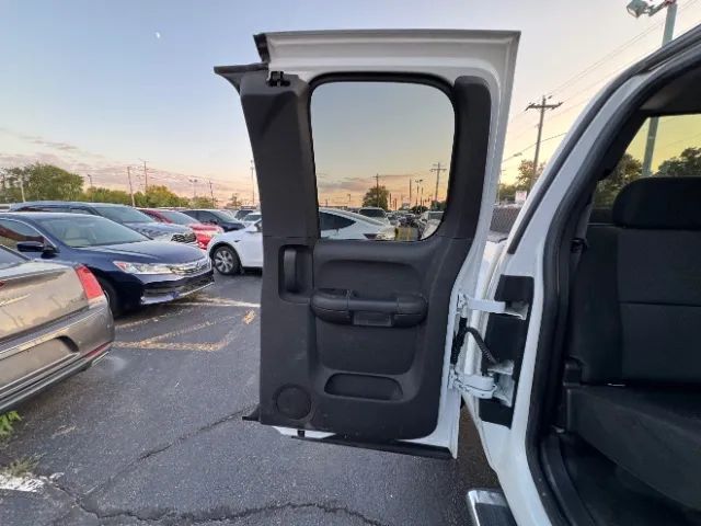 2013 Chevrolet Silverado 2500 HD Extended Cab LT Pickup 4D 6 1/2 ft Cincinnati OH