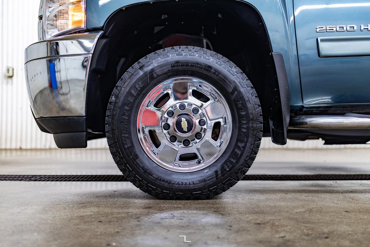 2013 Chevrolet Silverado 2500HD 4x4 Crew Cab LT Z71 PSeat Red Deer AB