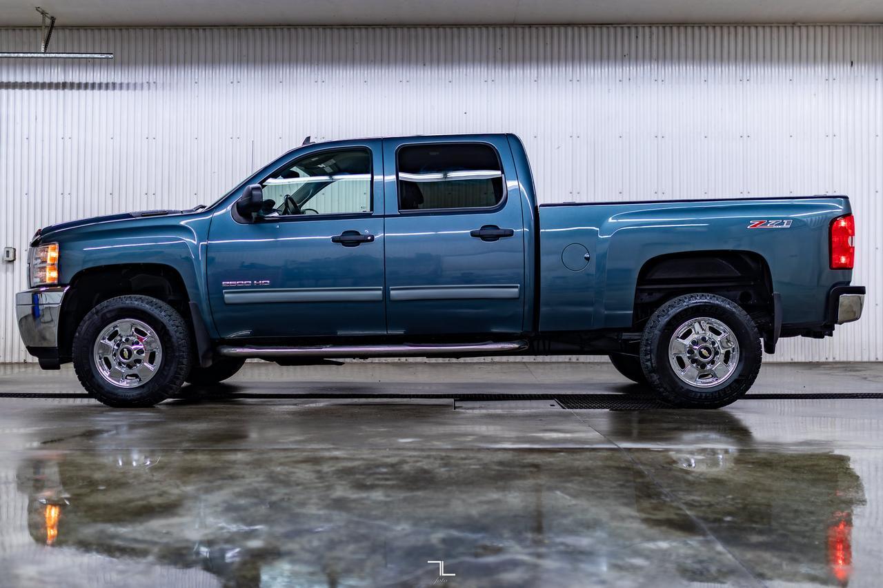 2013 Chevrolet Silverado 2500HD 4x4 Crew Cab LT Z71 PSeat Red Deer AB