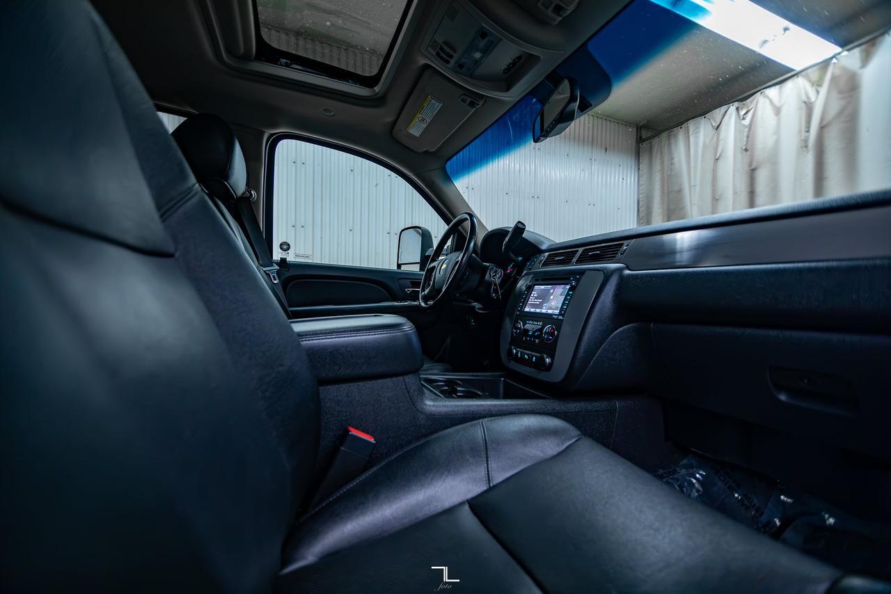 2013 Chevrolet Silverado 2500HD 4x4 Crew Cab LTZ Z71 Leather Roof Nav Red Deer AB
