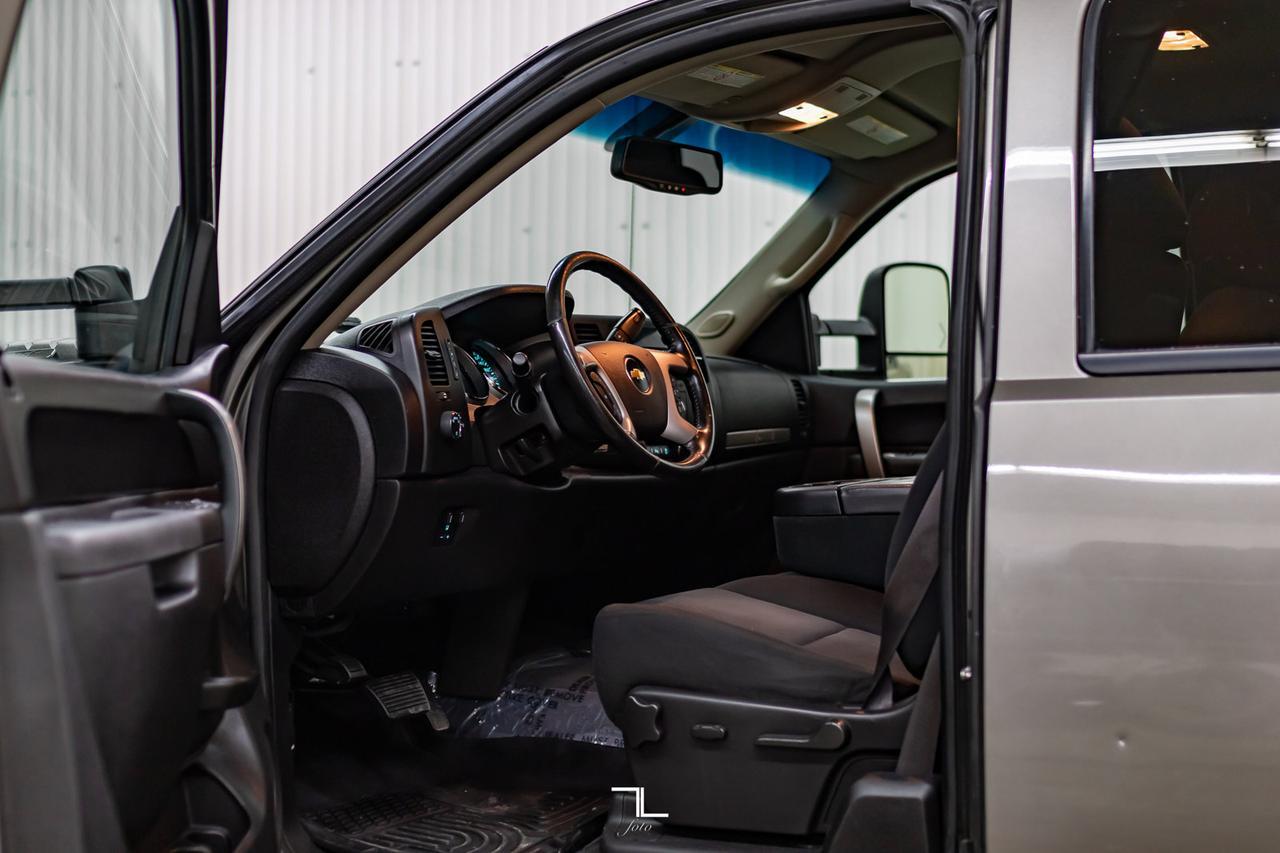 2013 Chevrolet Silverado 2500HD 4x4 Ext Cab LT Z71 BCam Red Deer AB
