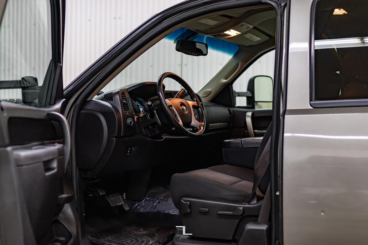 2013 Chevrolet Silverado 2500HD 4x4 Ext Cab LT Z71 BCam Red Deer AB