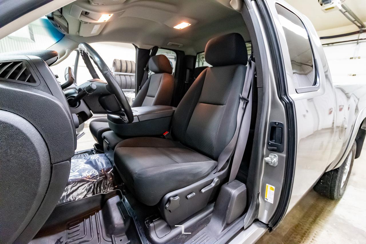 2013 Chevrolet Silverado 2500HD 4x4 Ext Cab LT Z71 BCam Red Deer AB