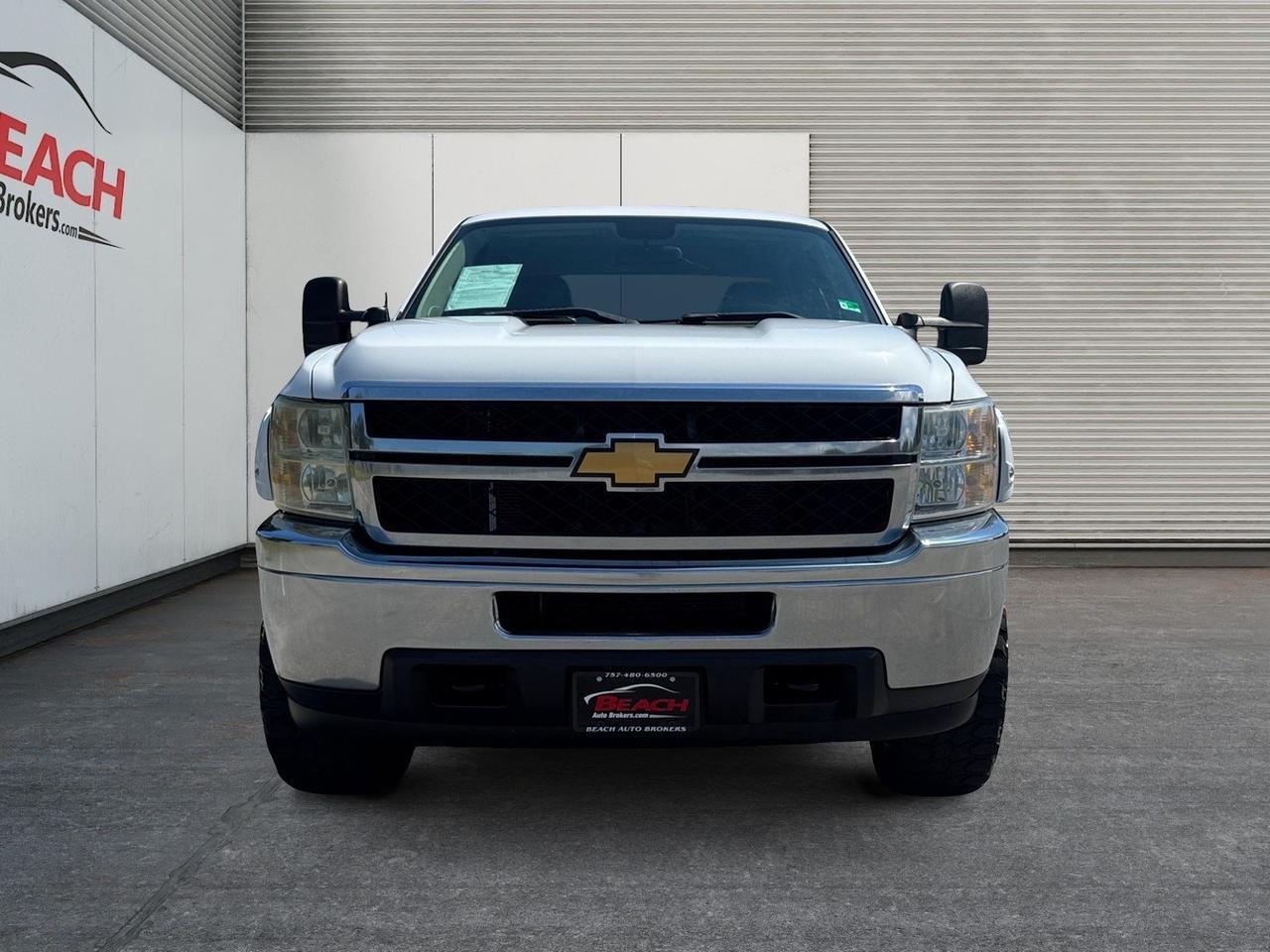 2013 Chevrolet Silverado 2500HD LIFTED, 4X4, RUNNING BOARDS, TOW PACKAGE, TRAILER BRAKE CONTROLLER, LEATHER INTERIOR, 132K MILES, GOOD TRUCK, GREAT PRICE, TAKE IT HOME TODAY!!! Norfolk VA