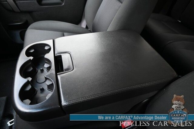 2013 Chevrolet Silverado 2500HD LT / 4X4 / Crew Cab / 6.6L Turbo Diesel / Premium Cloth Seats / Power Mirrors, Windows, & Locks / Bluetooth / Aux Input / Automatic Climate Control / Front Bench / Seats 6 / Only 54K Miles / Tow Pkg / 1-Owner Anchorage AK