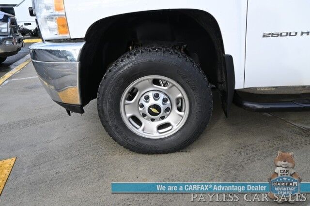 2013 Chevrolet Silverado 2500HD WT / 4X4 / 6.6L Duramax Diesel / Crew Cab / Seats 6 / Power Locks / AUX Input / Cruise Control / Air Conditioning / Bed Liner / Block Heater / Tow Pkg / Only 70K Miles / 1-Owner Anchorage AK
