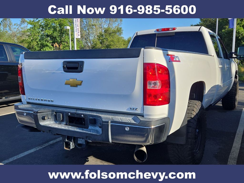 2013 Chevrolet Silverado 3500HD LTZ