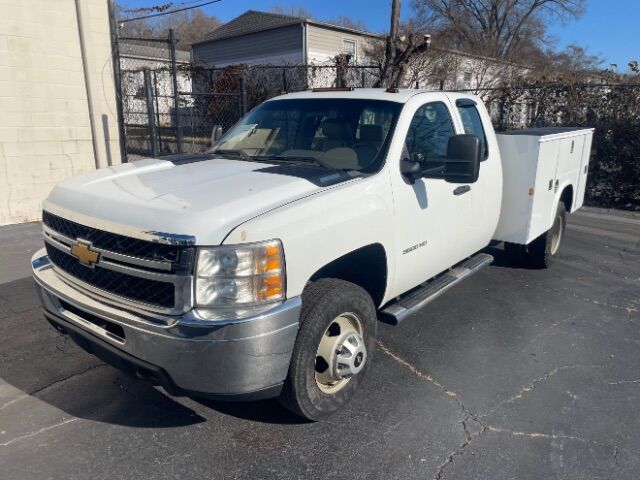 2013 Chevrolet Silverado 3500HD WORK TRUCK Long Bed 1WT w/Rear Doors DRW