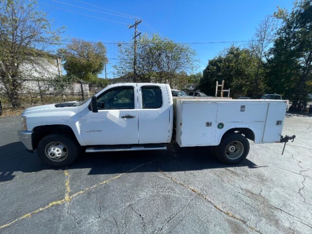 2013 Chevrolet Silverado 3500HD WORK TRUCK Long Bed 1WT w/Rear Doors DRW