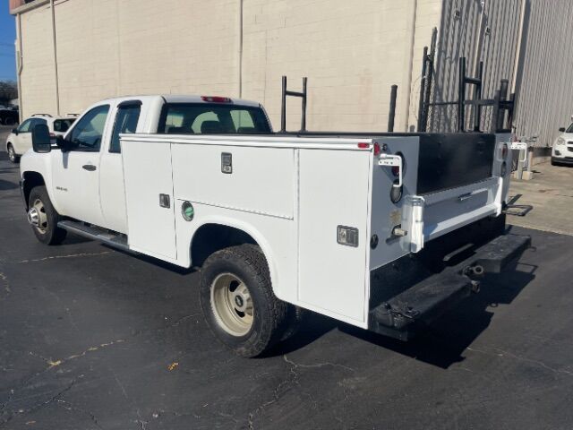 2013 Chevrolet Silverado 3500HD WORK TRUCK Long Bed 1WT w/Rear Doors DRW