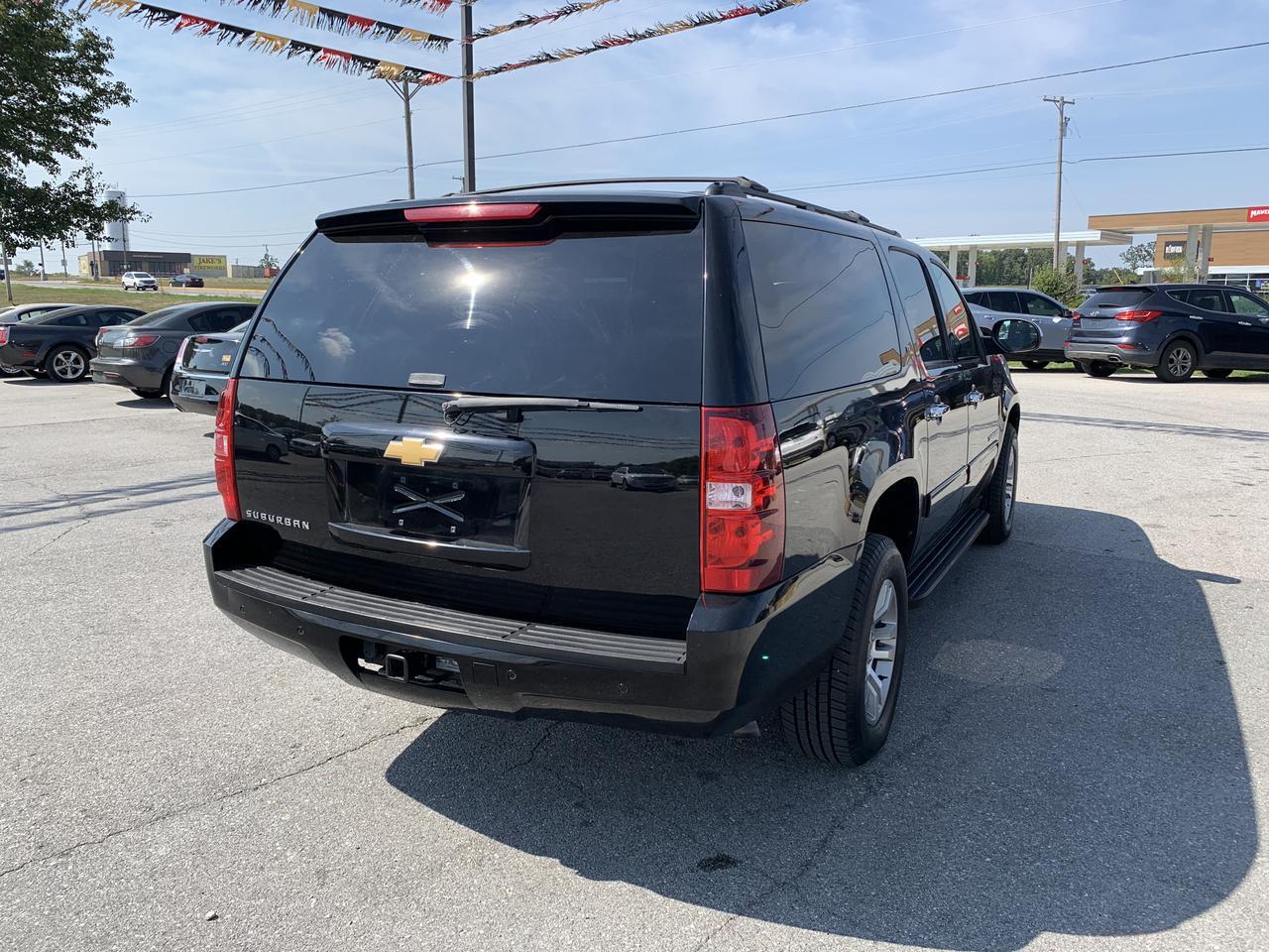 2013 Chevrolet Suburban 1500 LT Sport Utility 4D Aurora MO