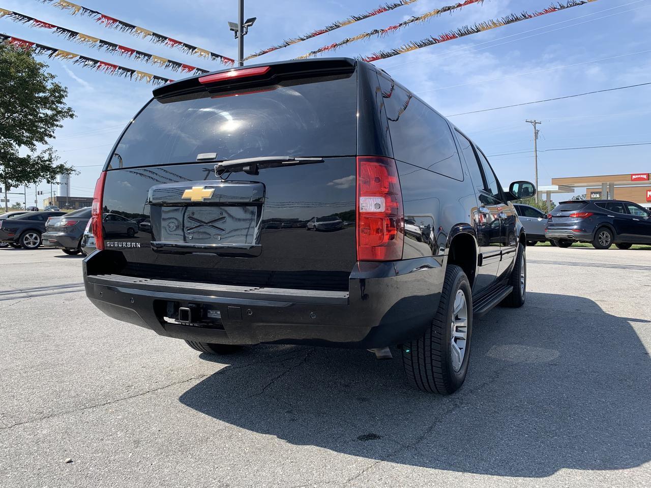 2013 Chevrolet Suburban 1500 LT Sport Utility 4D Aurora MO