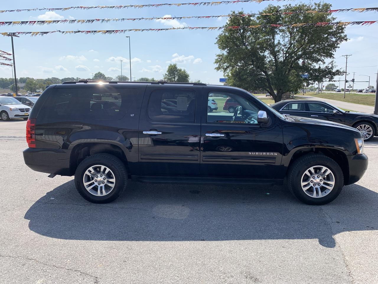 2013 Chevrolet Suburban 1500 LT Sport Utility 4D Aurora MO