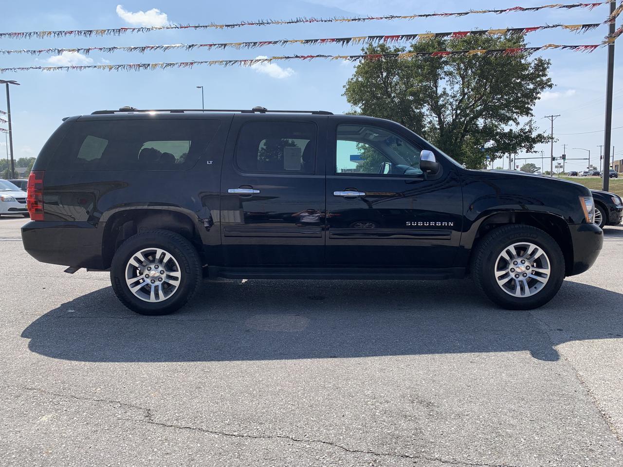 2013 Chevrolet Suburban 1500 LT Sport Utility 4D Aurora MO