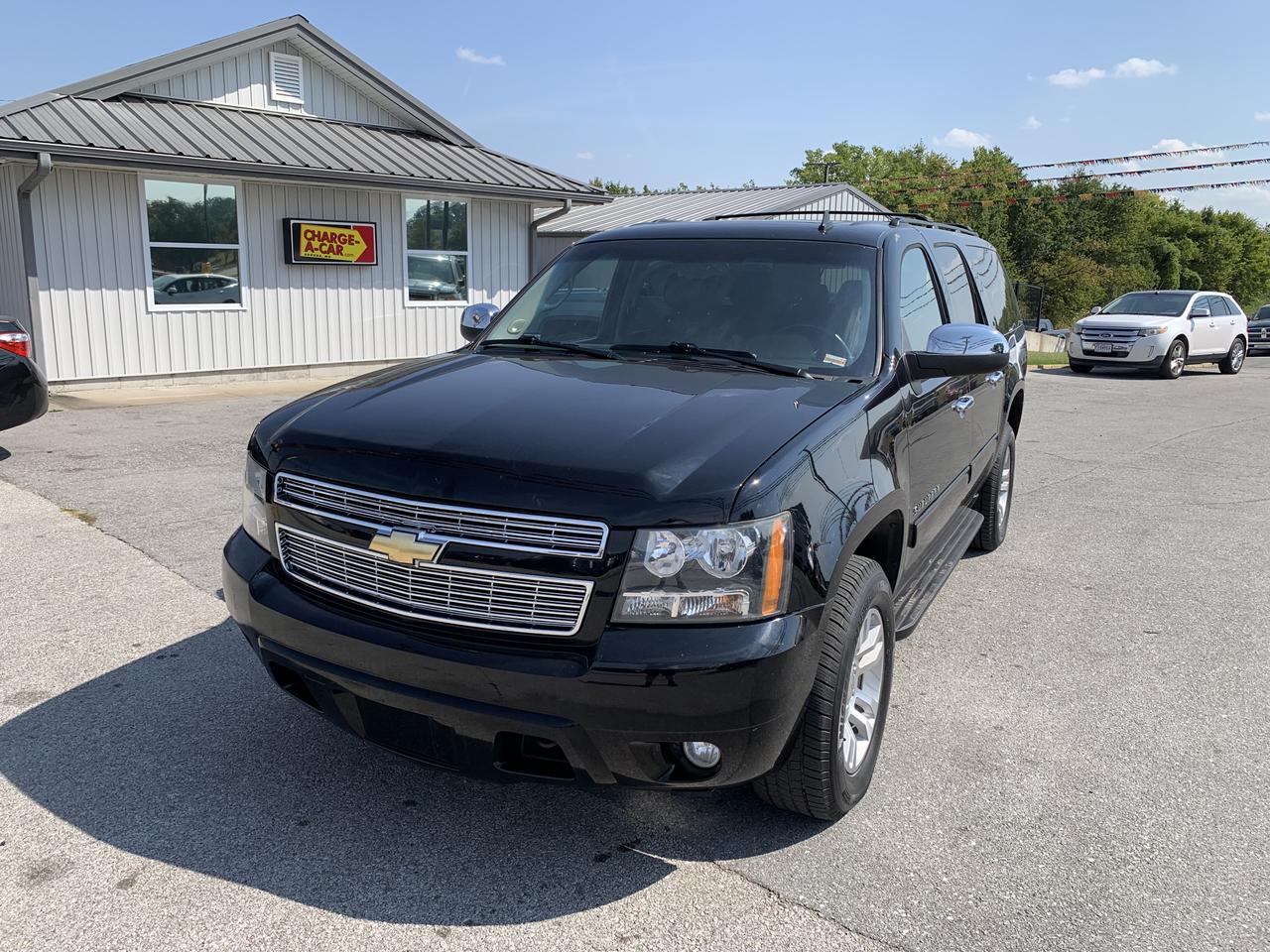 2013 Chevrolet Suburban 1500 LT Sport Utility 4D Aurora MO
