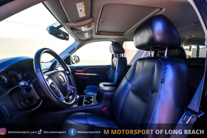 2013 Chevrolet Suburban 2500 LT Sport Utility 4D Long Beach CA