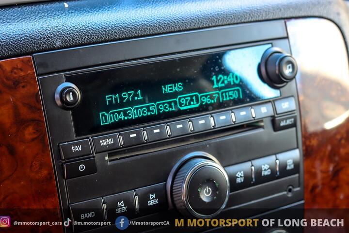 2013 Chevrolet Suburban 2500 LT Sport Utility 4D Long Beach CA