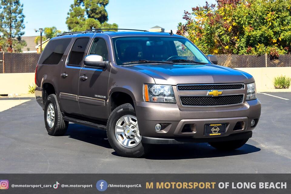 2013_Chevrolet_Suburban 2500_LT Sport Utility 4D_ Long Beach CA