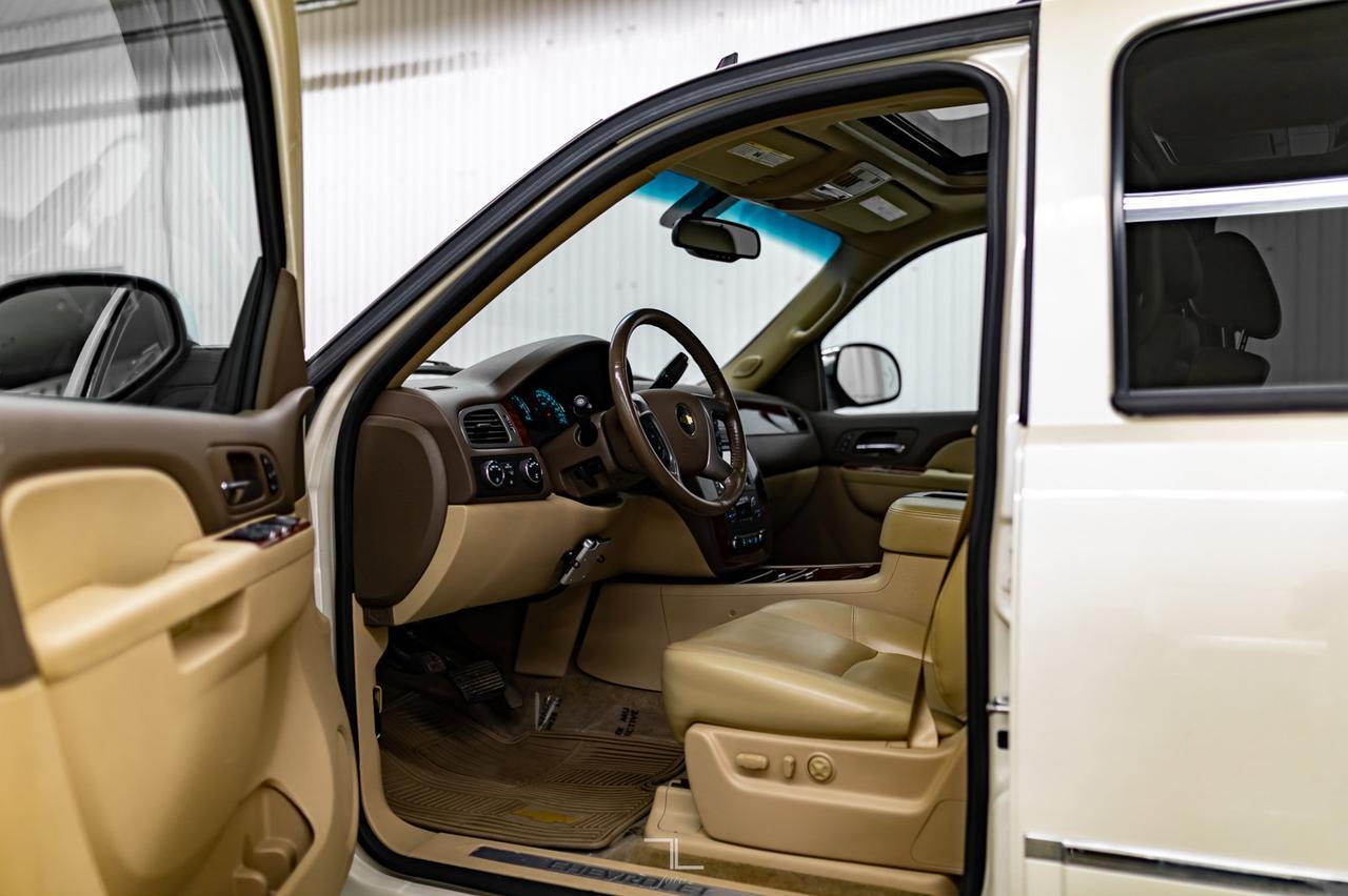 2013 Chevrolet Suburban 4x4 LTZ Leather Roof Nav DVD Red Deer AB