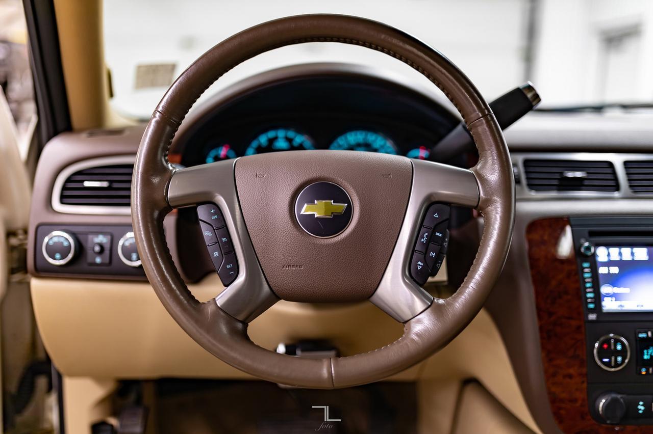 2013 Chevrolet Suburban 4x4 LTZ Leather Roof Nav DVD Red Deer AB