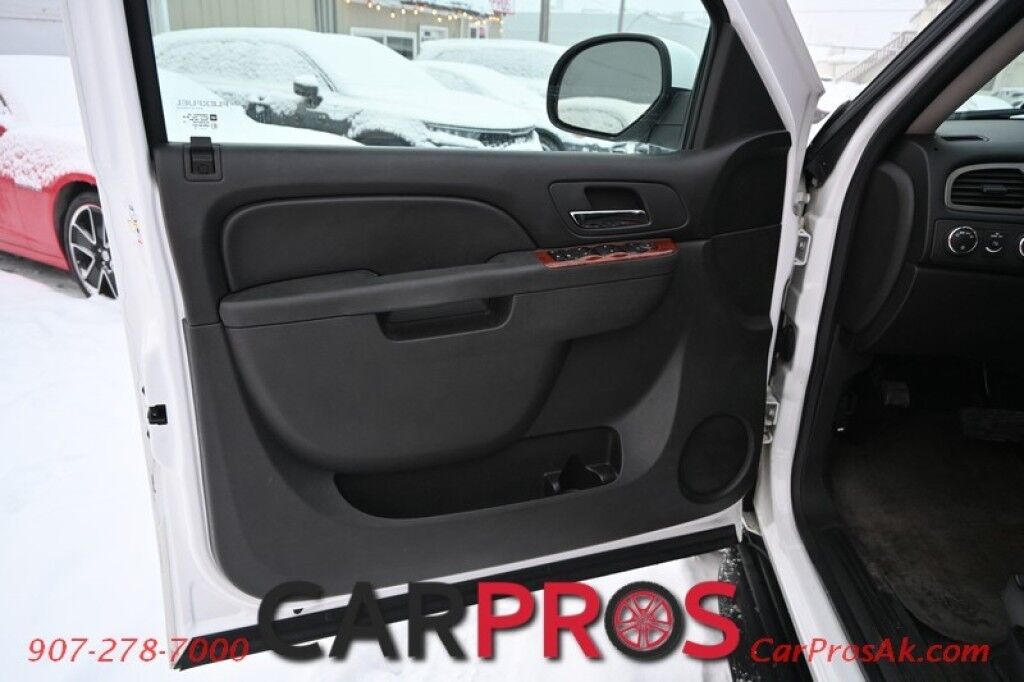 2013 Chevrolet Tahoe LS - 5.3L V8 - 4X4 - Remote Start - Power Windows & Door Locks - Cruise Control - AUX/CD Player - A/C - Tow Package - 1 Owner Anchorage AK