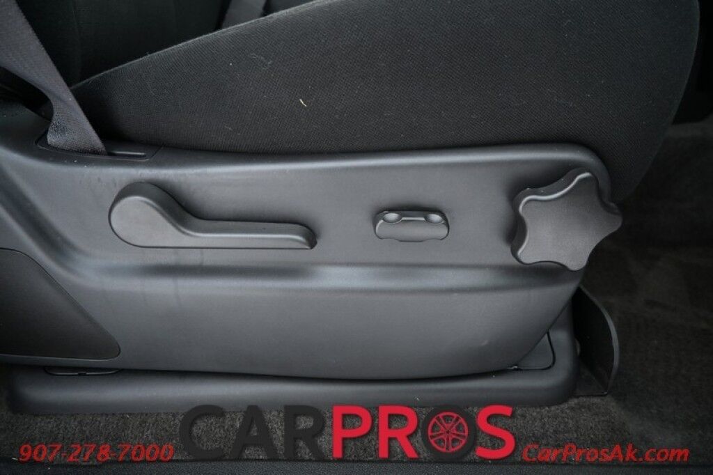 2013 Chevrolet Tahoe LS - 5.3L V8 - 4X4 - Remote Start - Power Windows & Door Locks - Cruise Control - AUX/CD Player - A/C - Tow Package - 1 Owner Anchorage AK