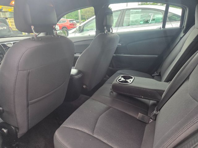 2013 Chrysler 200 LX