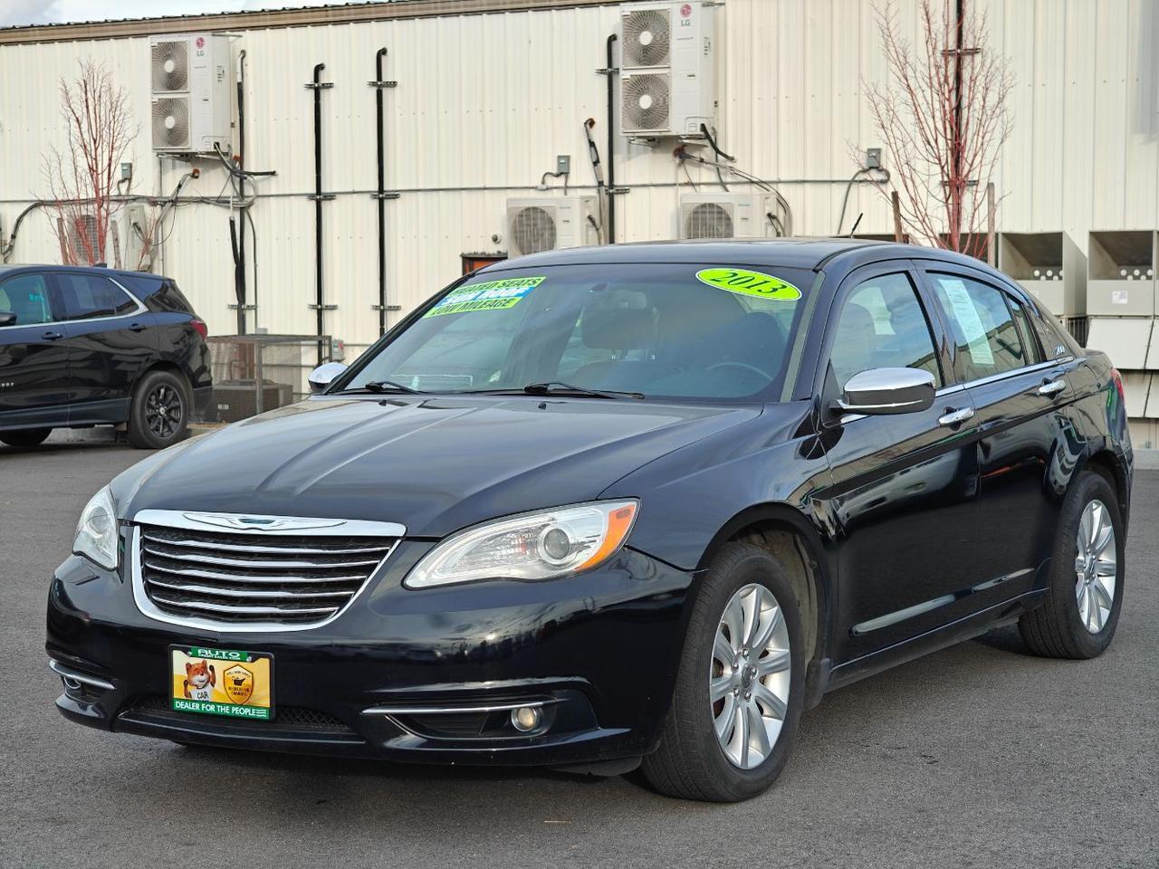 2013 Chrysler 200