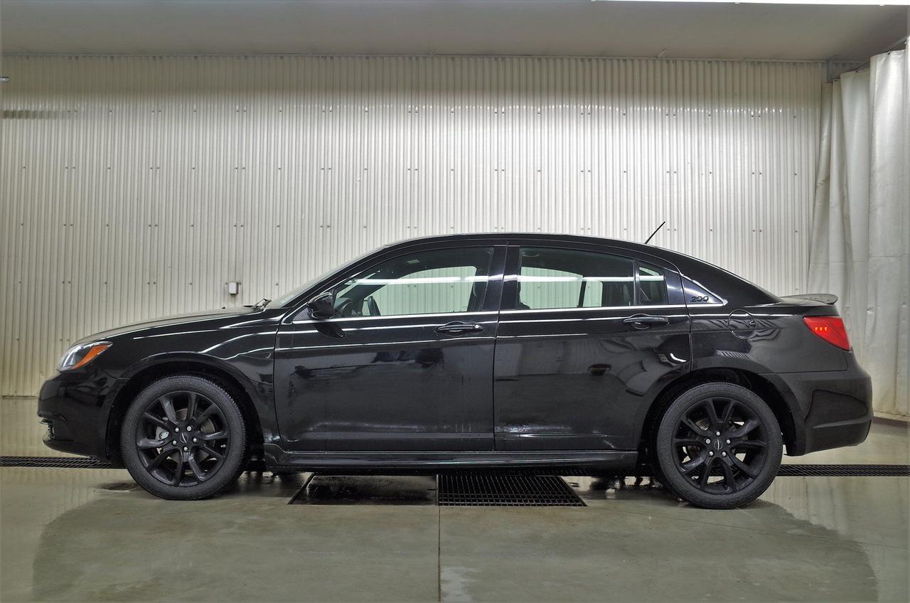 2013 Chrysler 200 S Red Deer AB