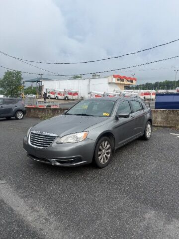 2013 Chrysler 200 Touring