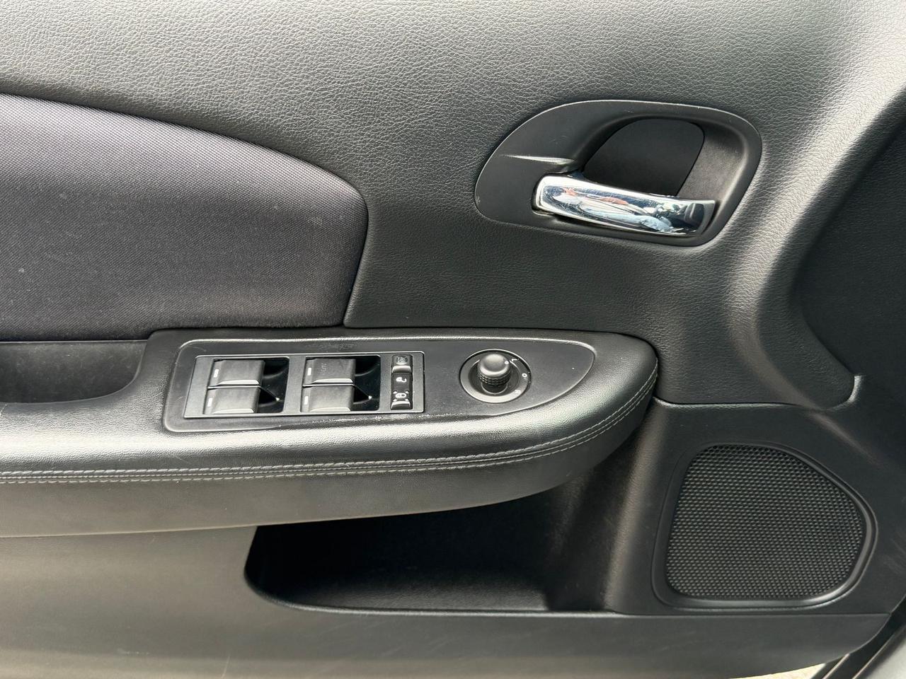 2013 Chrysler 200 Touring Springfield VA