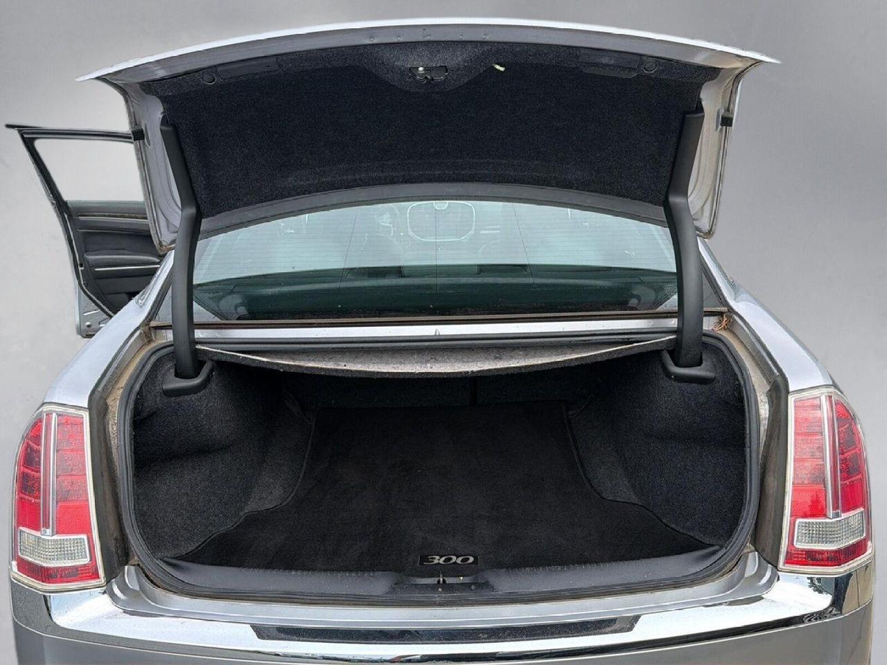2013 Chrysler 300 300C Gaithersburg MD